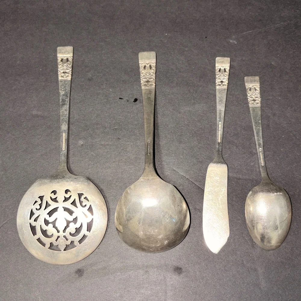 Vtg Oneida~Community 1936 Coronation Serving Set 4 PCs Ladel/Spoon/Slotted Spoon